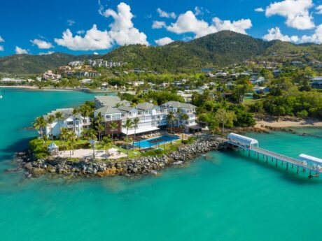 coral sea resort - airlie beach accommodation