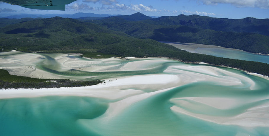 GSL Whitsundays Reef & Island Scenic Flight 14 GSL Whitsundays Reef & Island Scenic Flight - Image 14