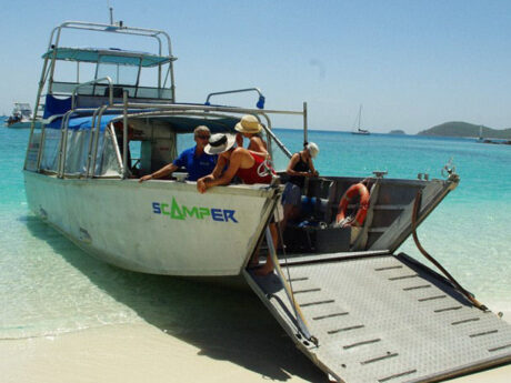 scamper-camping-transfers-drop-off-whitehaven-beach